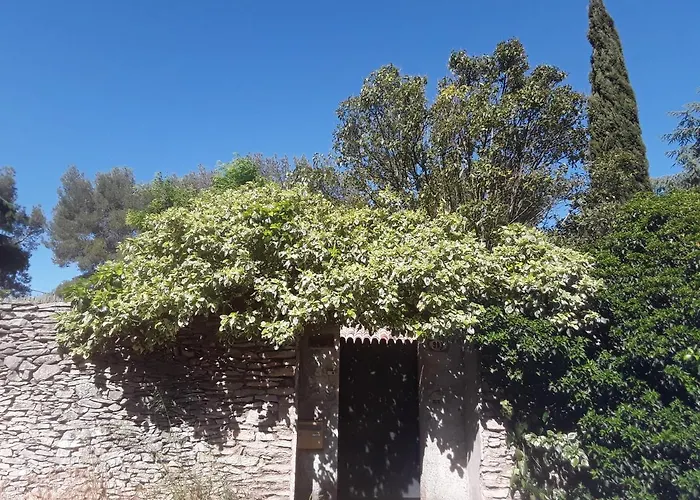 D'hotes Lovely Planette לינה וארוחת בוקר 4*