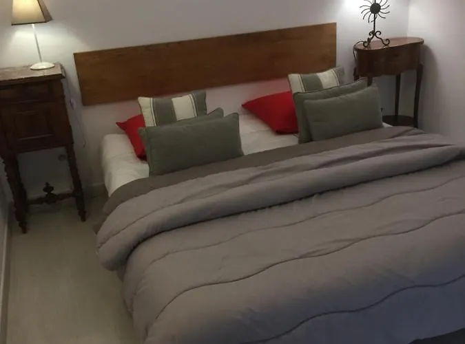 D'hotes Lovely Planette נים